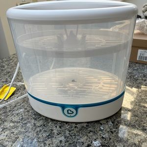 Munchkin sterilizer